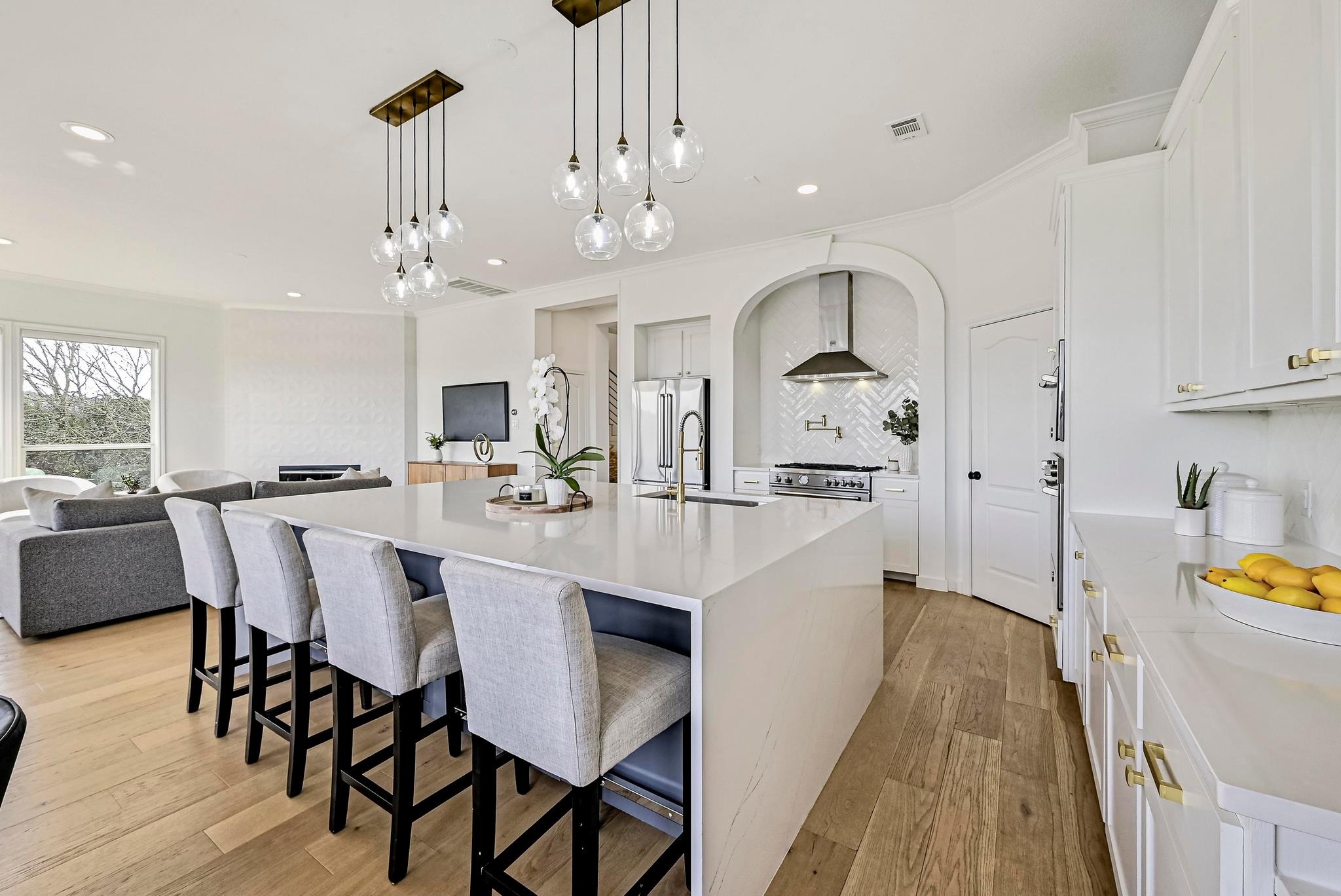 5000 Valburn Court Austin TX 78731