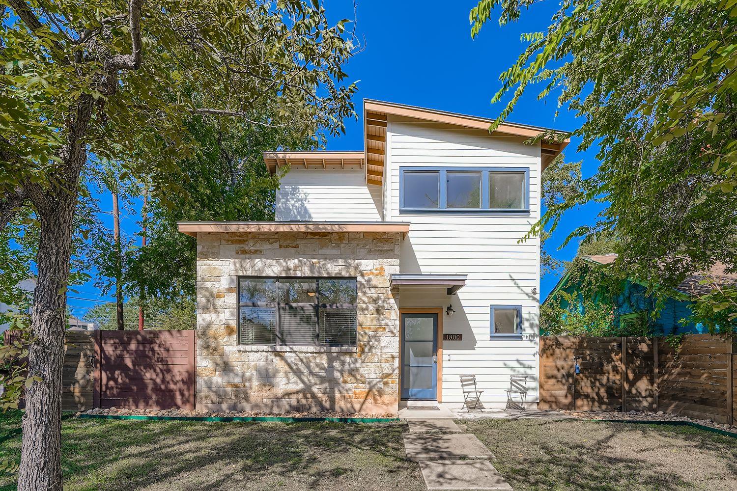 1800 E 14th Street Austin TX 78702