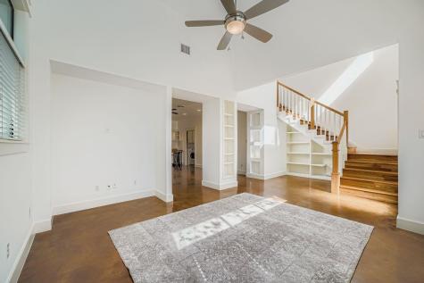 1800 E 14th Street Austin TX 78702