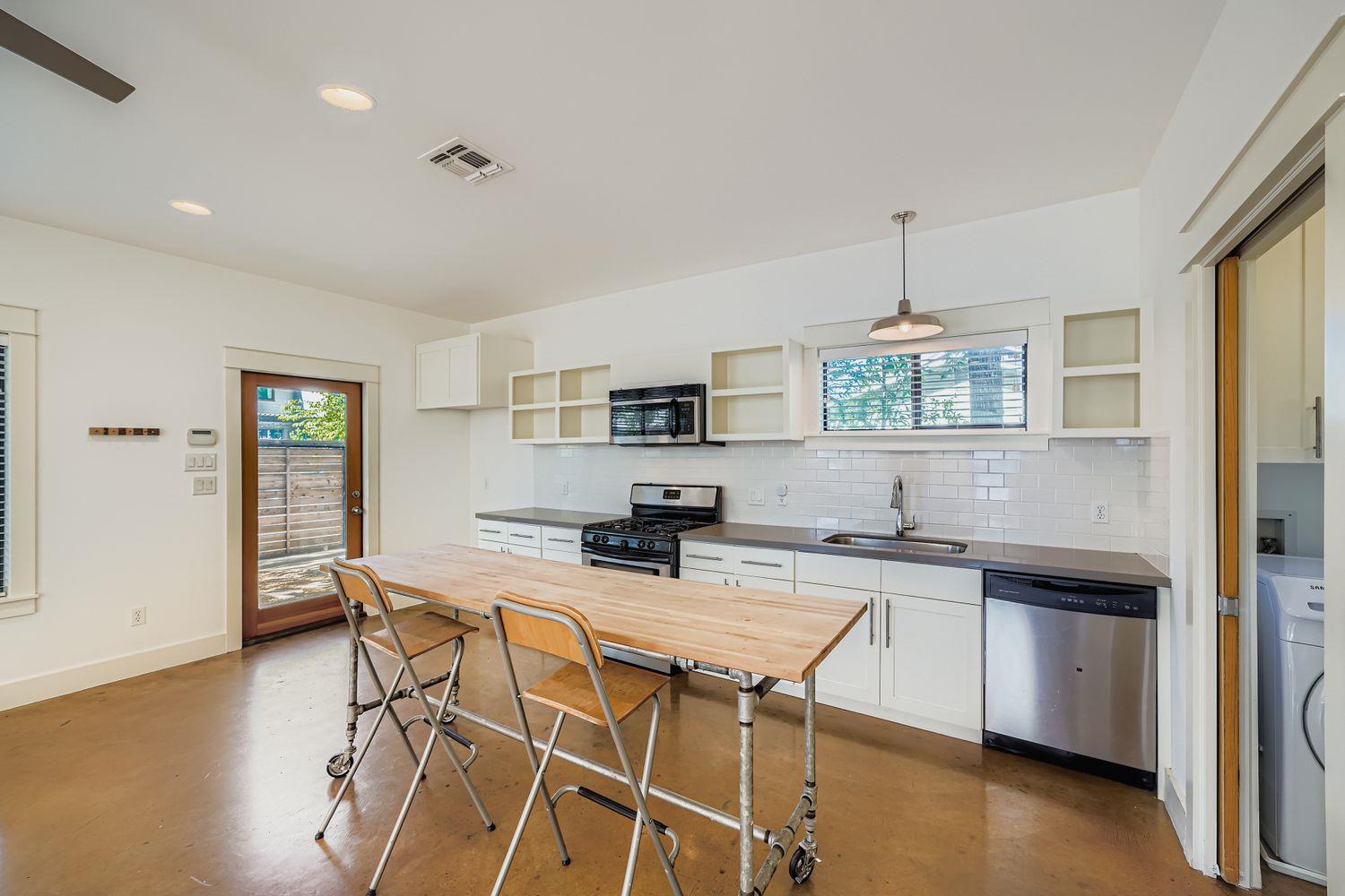 1800 E 14th Street Austin TX 78702