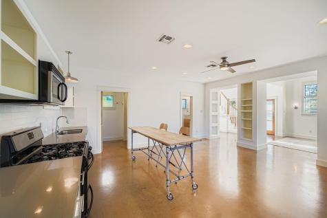 1800 E 14th Street Austin TX 78702