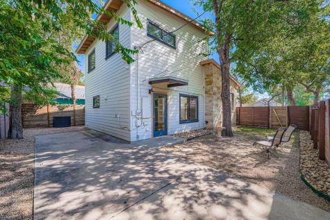 1800 E 14th Street Austin TX 78702