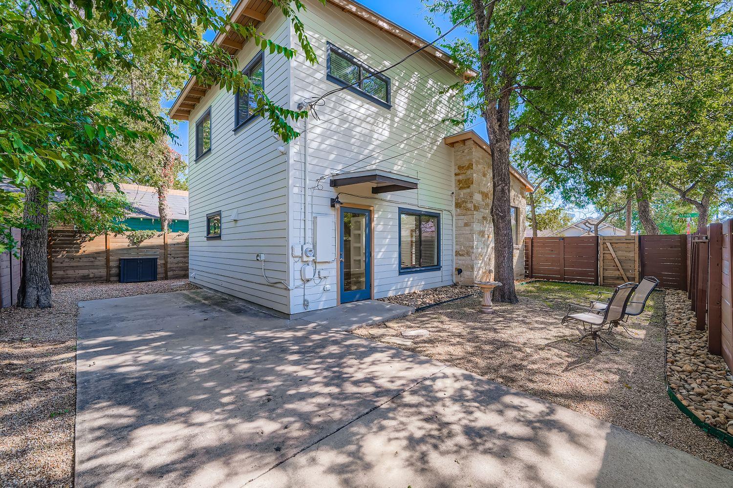 1800 E 14th Street Austin TX 78702