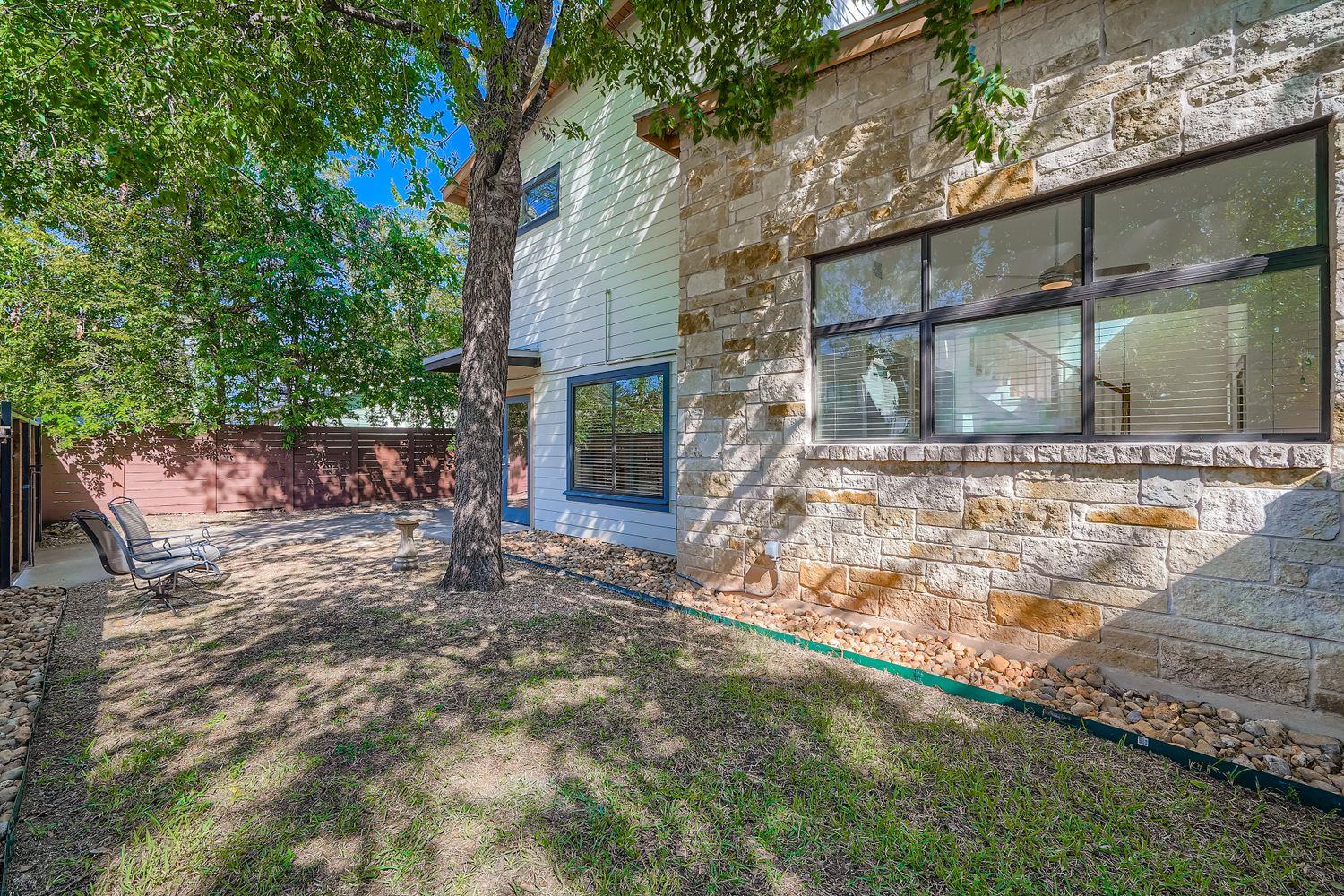 1800 E 14th Street Austin TX 78702