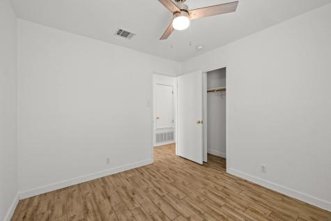 105 Stanford Drive Leander TX 78641