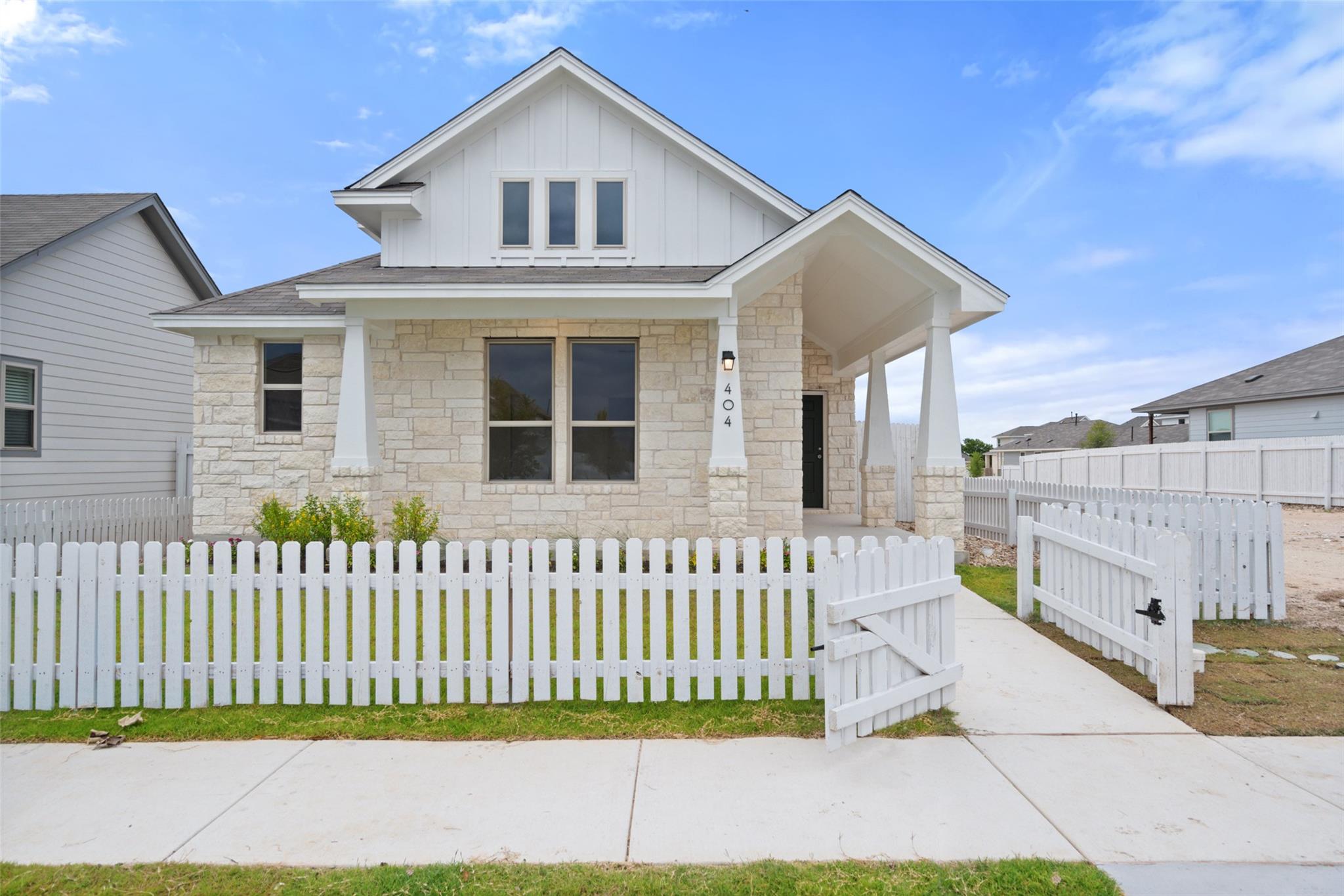 348 Glocken Lane Kyle TX 78640