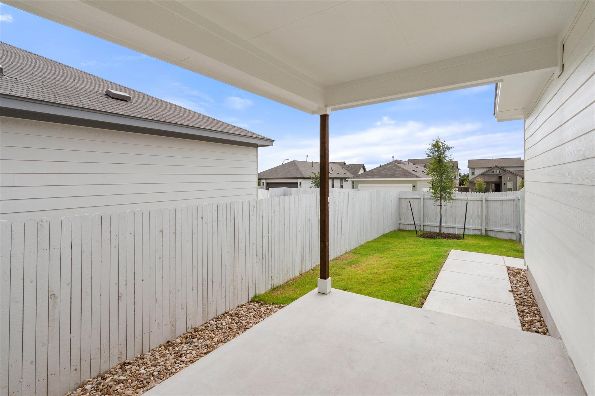 348 Glocken Lane Kyle TX 78640