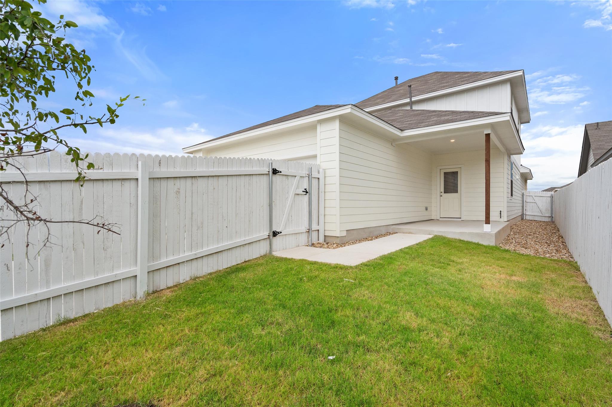 348 Glocken Lane Kyle TX 78640