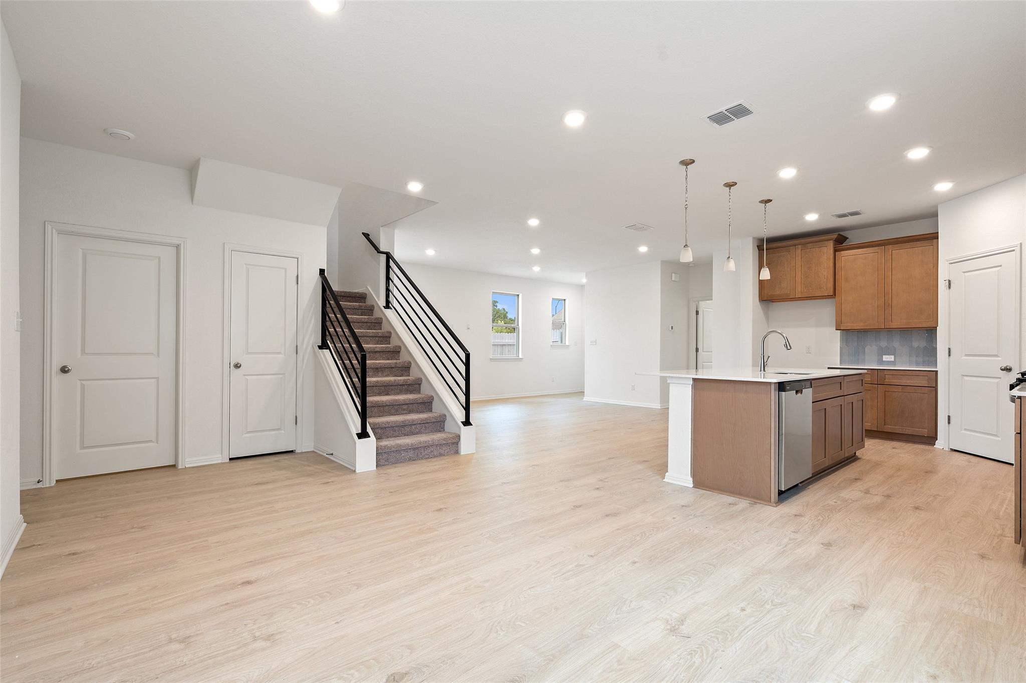 348 Glocken Lane Kyle TX 78640