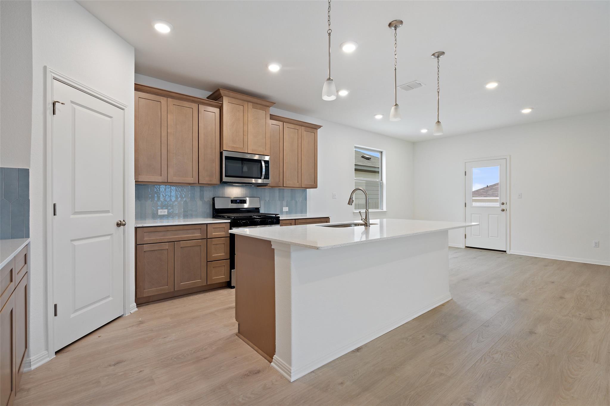 348 Glocken Lane Kyle TX 78640