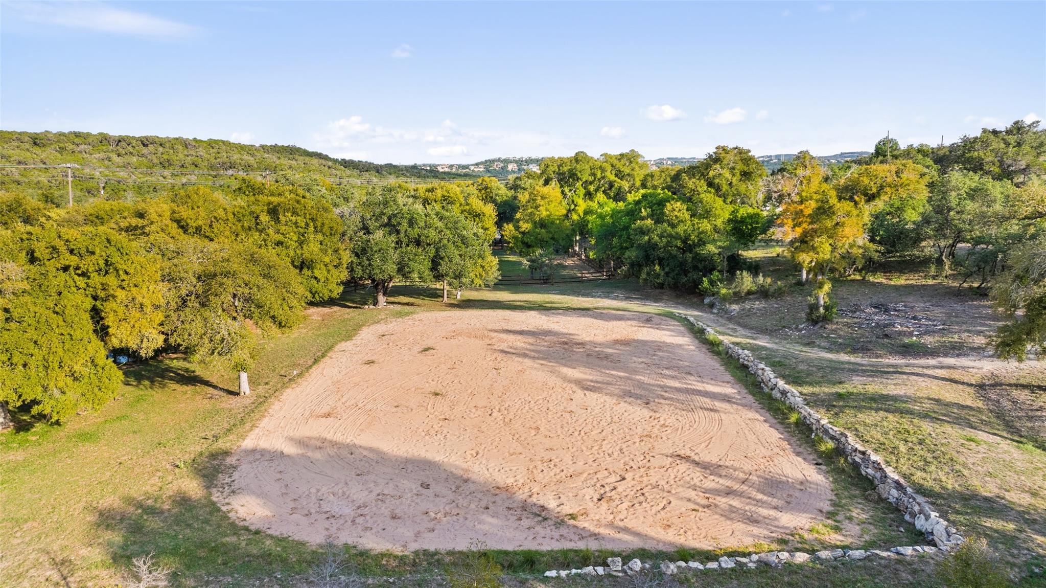 2412 Bee Creek Road Spicewood TX 78669