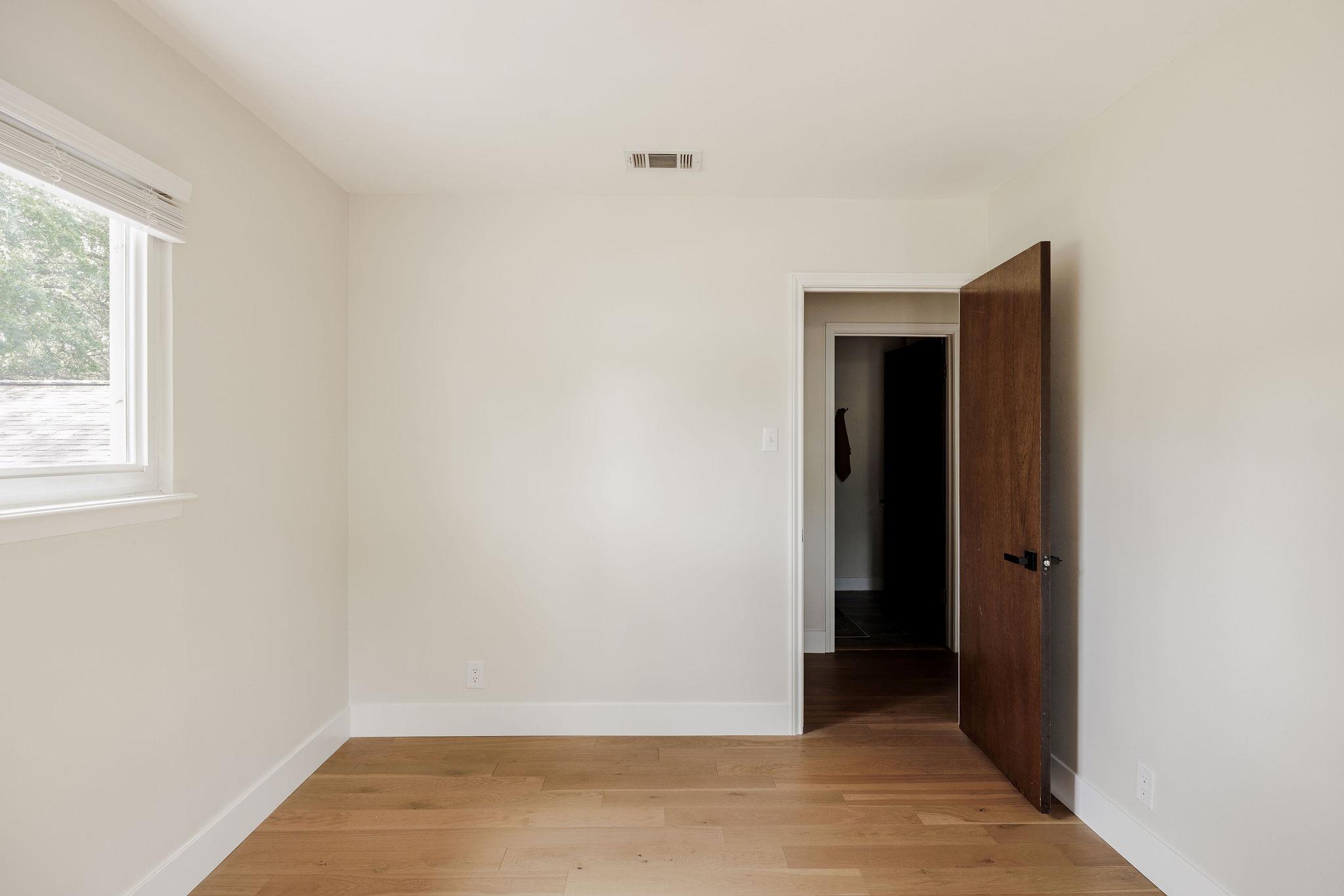 2401 Vassal Drive Austin TX 78748