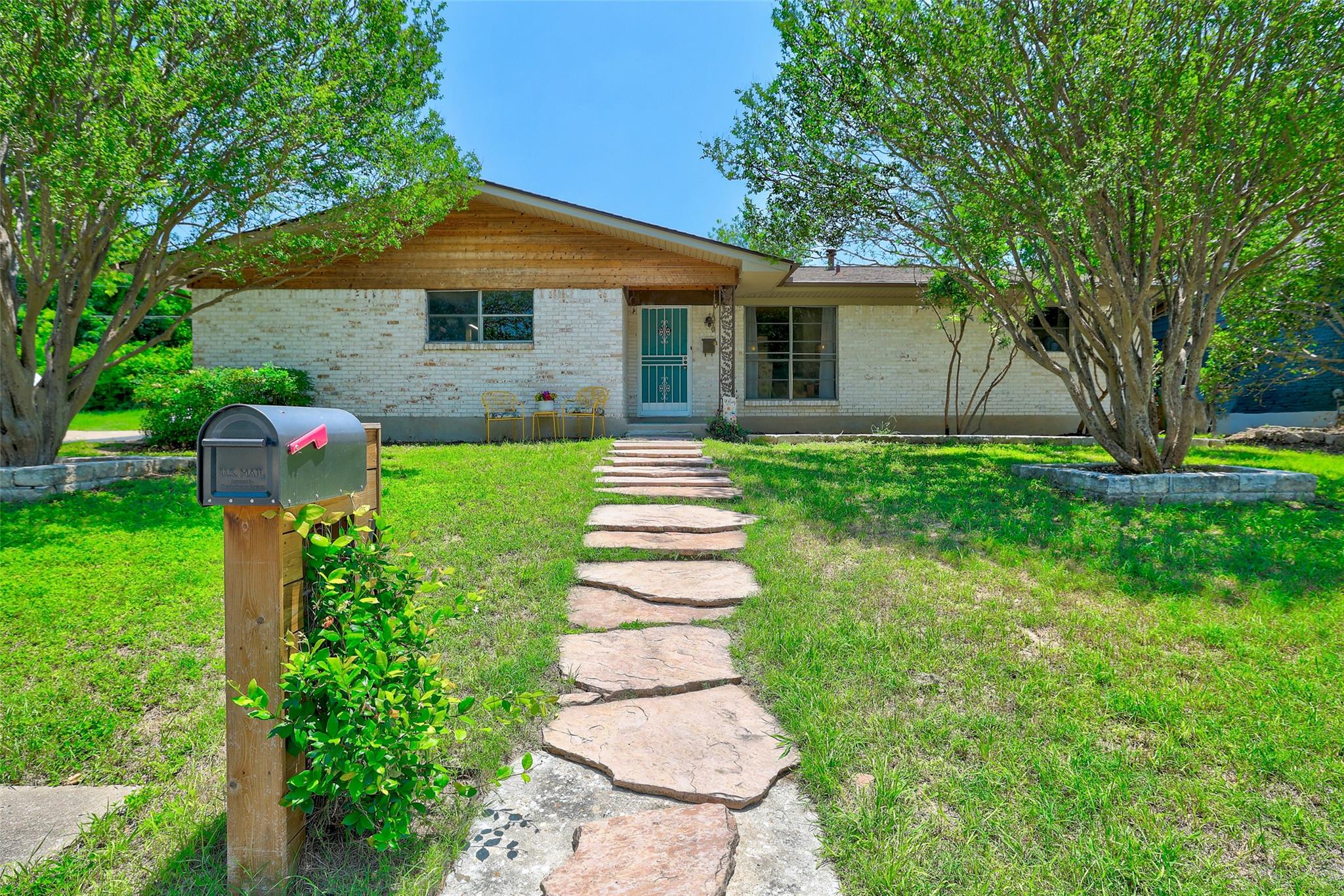 4813 Broadhill Drive Austin TX 78723