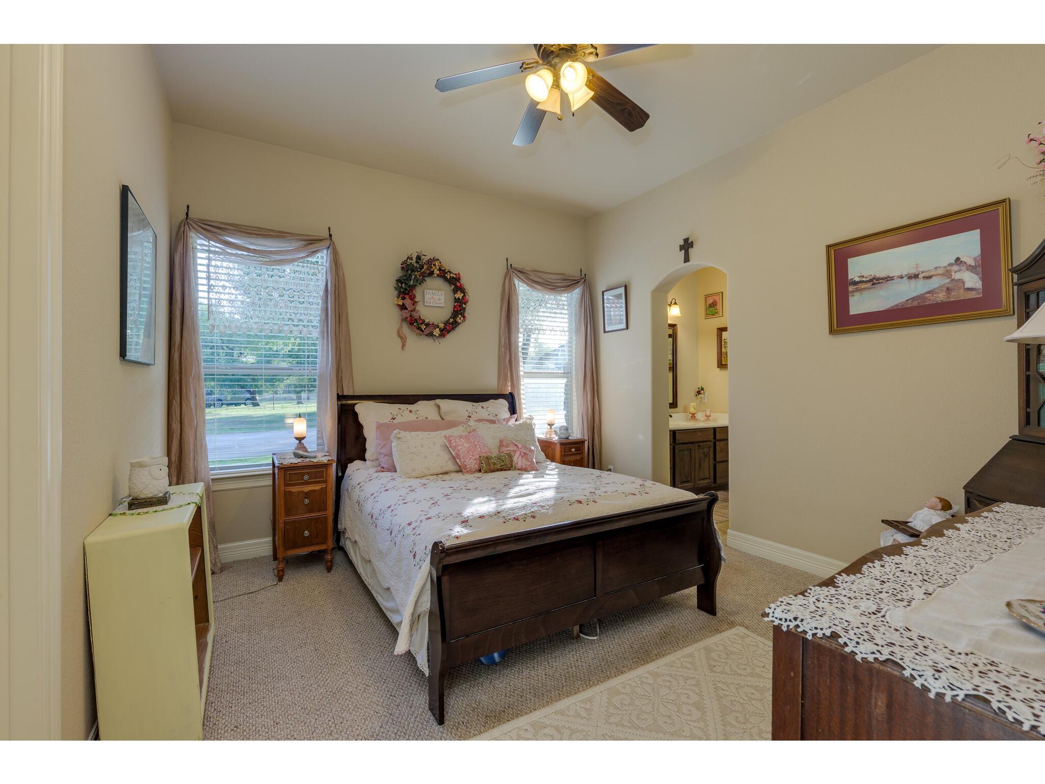 30201 Live Oak Trail Georgetown TX 78633