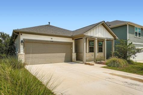 148 Gullivers Drive Elgin TX 78621