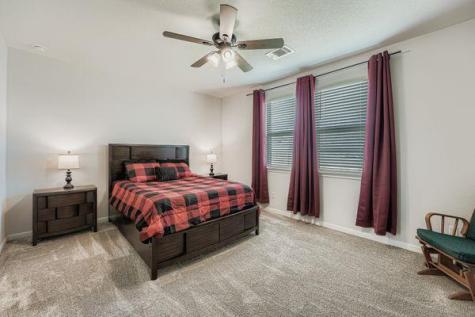 148 Gullivers Drive Elgin TX 78621