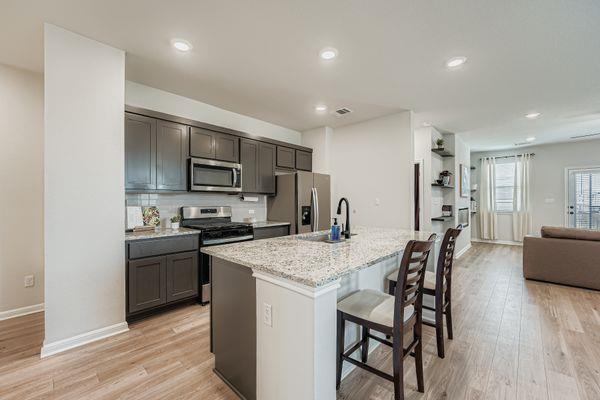 148 Gullivers Drive Elgin TX 78621