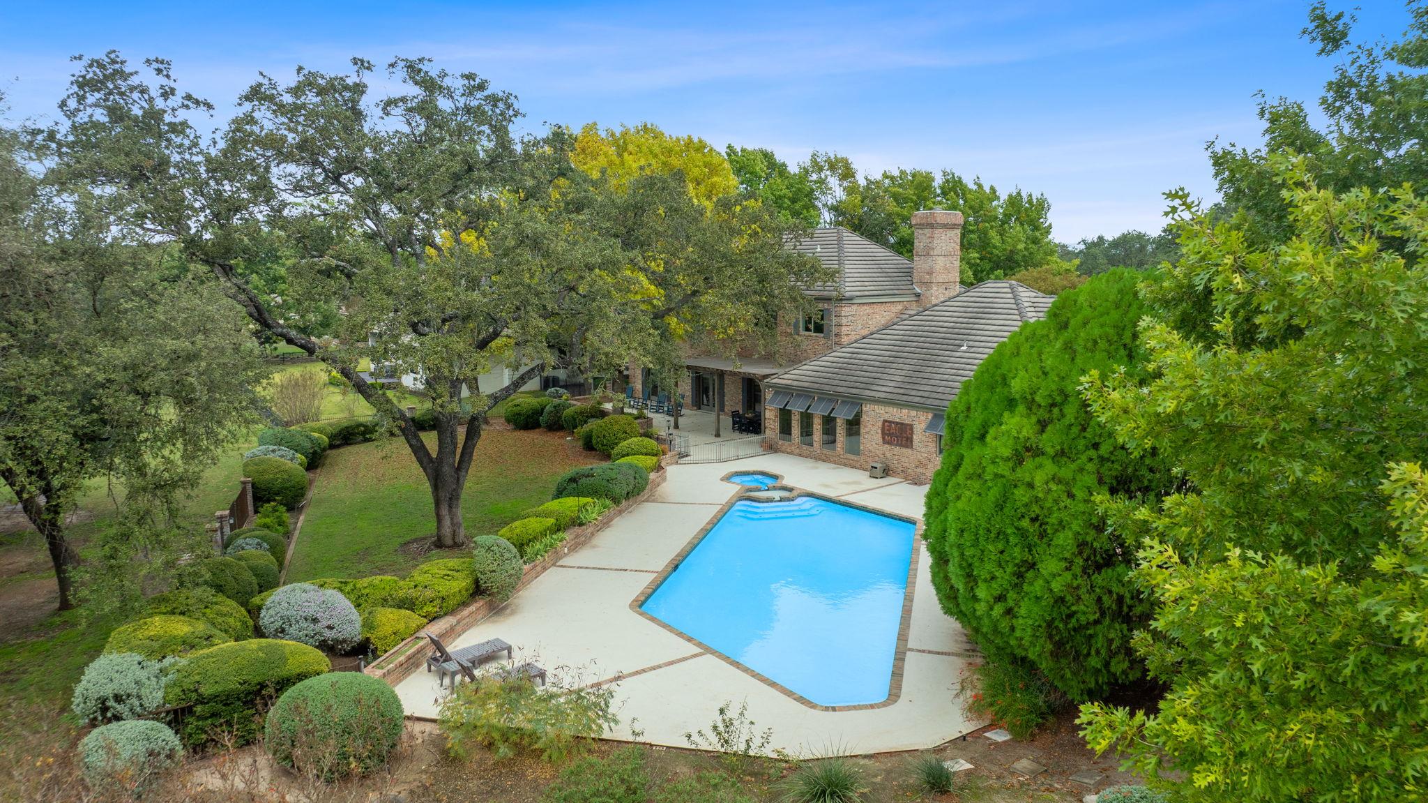 27030 Masters Parkway Spicewood TX 78669