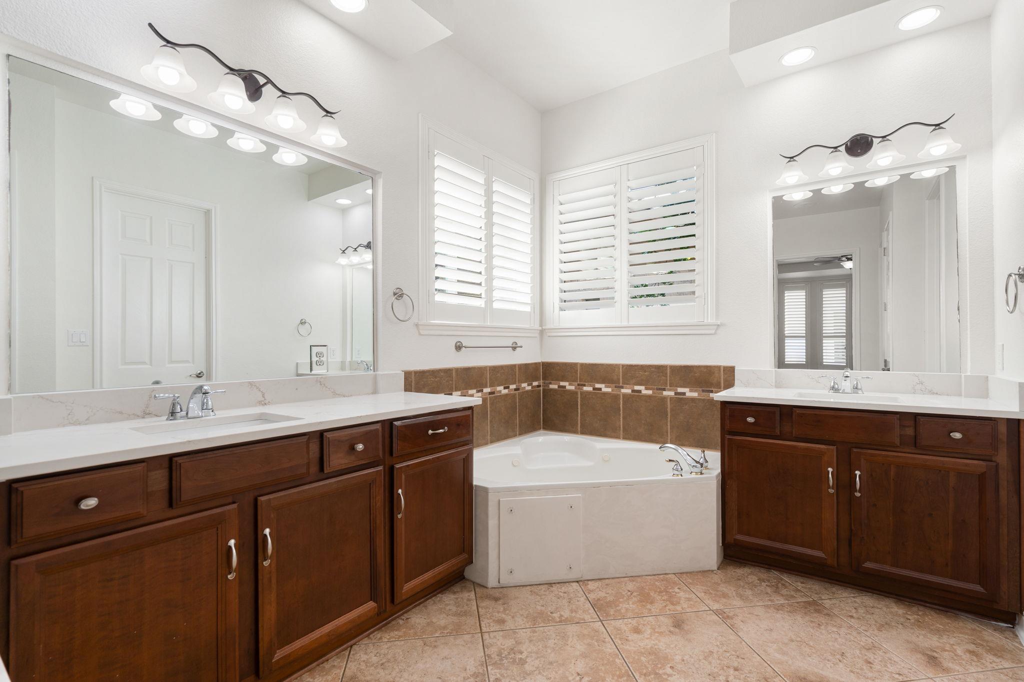 15321 Interlachen Drive Austin TX 78717