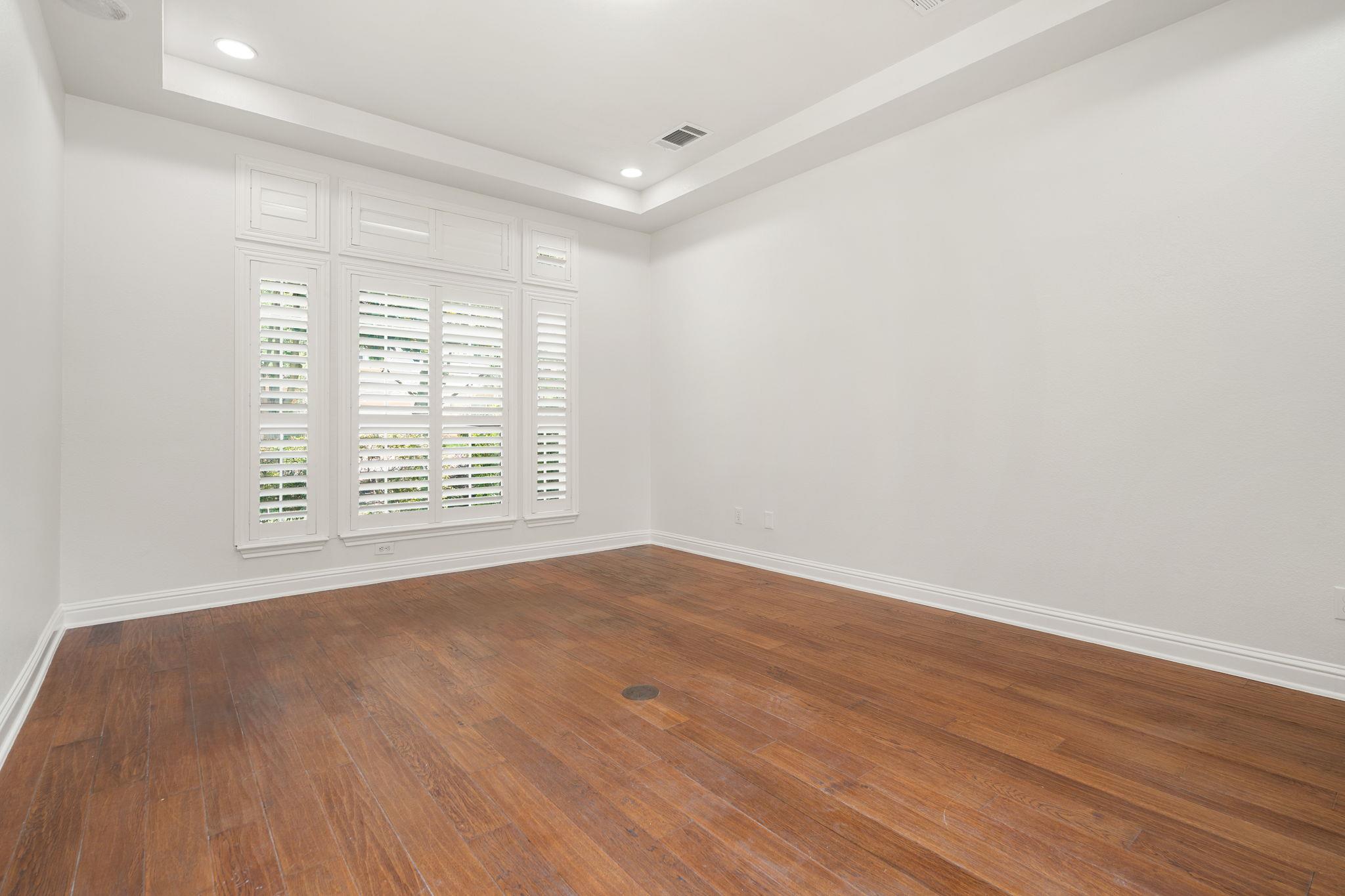 15321 Interlachen Drive Austin TX 78717