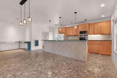 2207 Boxwood Circle Kingsland TX 78639