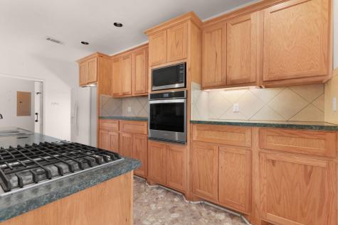 2207 Boxwood Circle Kingsland TX 78639
