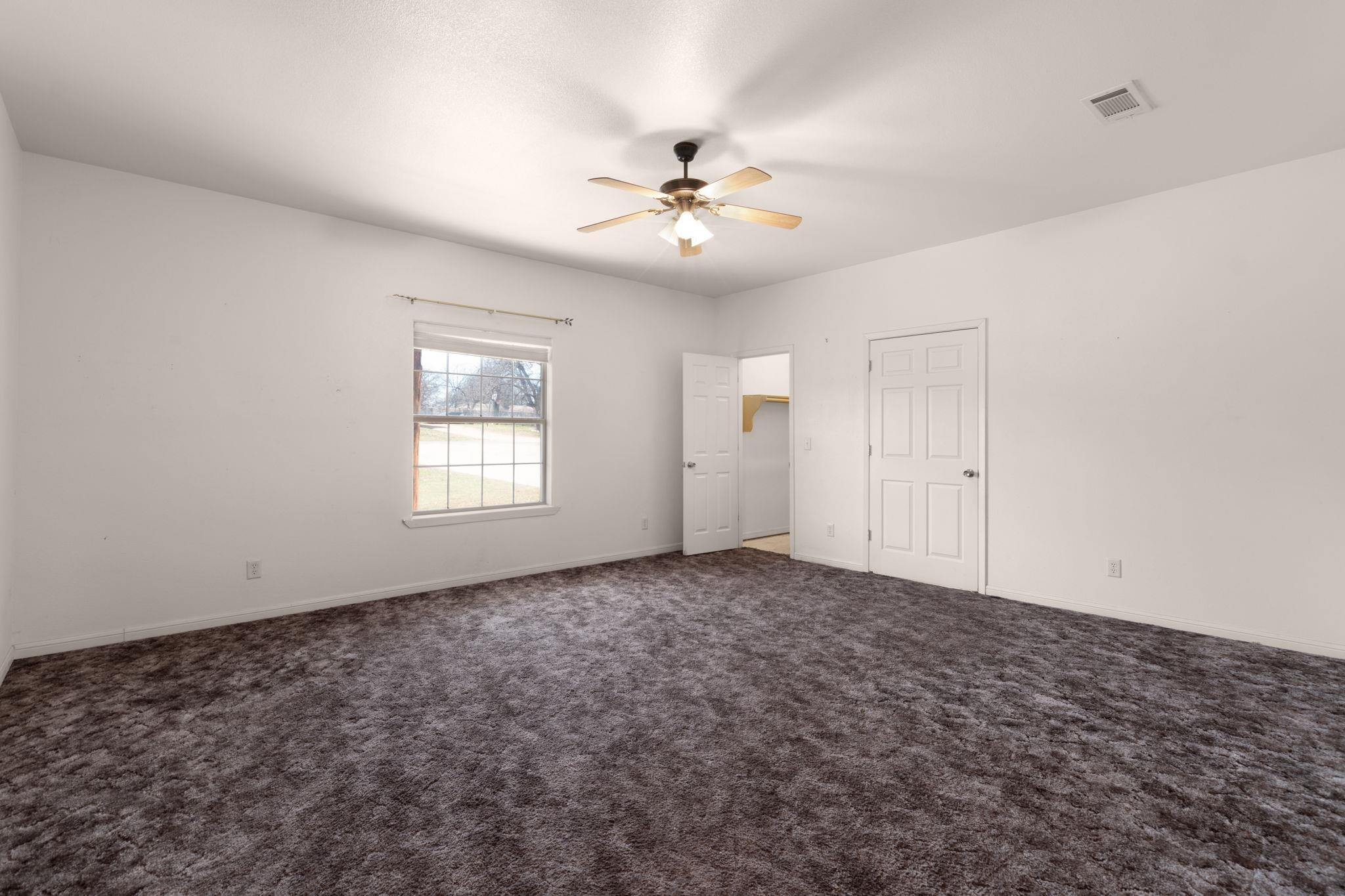 2207 Boxwood Circle Kingsland TX 78639