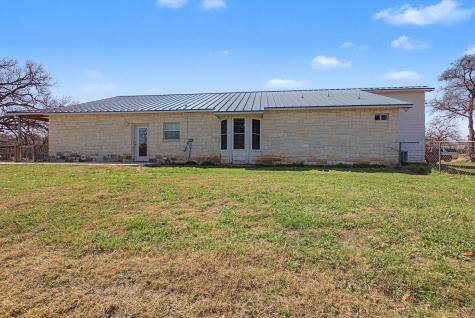 2207 Boxwood Circle Kingsland TX 78639