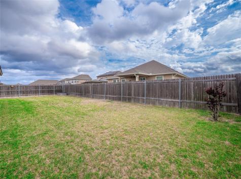 614 Lantana Avenue Lockhart TX 78644