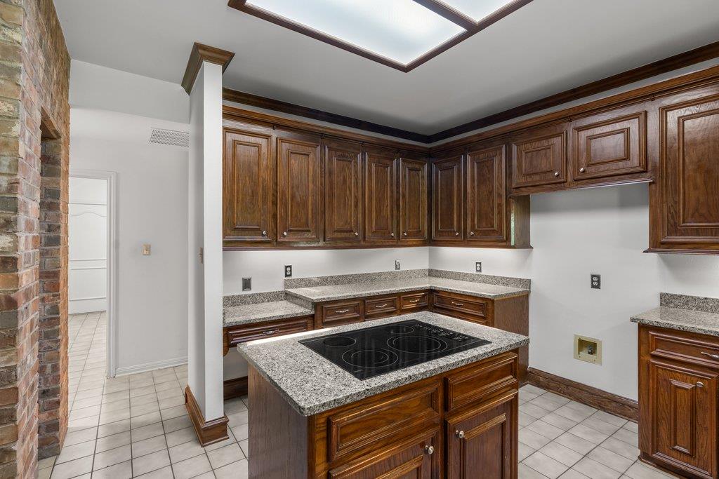11115 Shady Hollow Drive Austin TX 78748