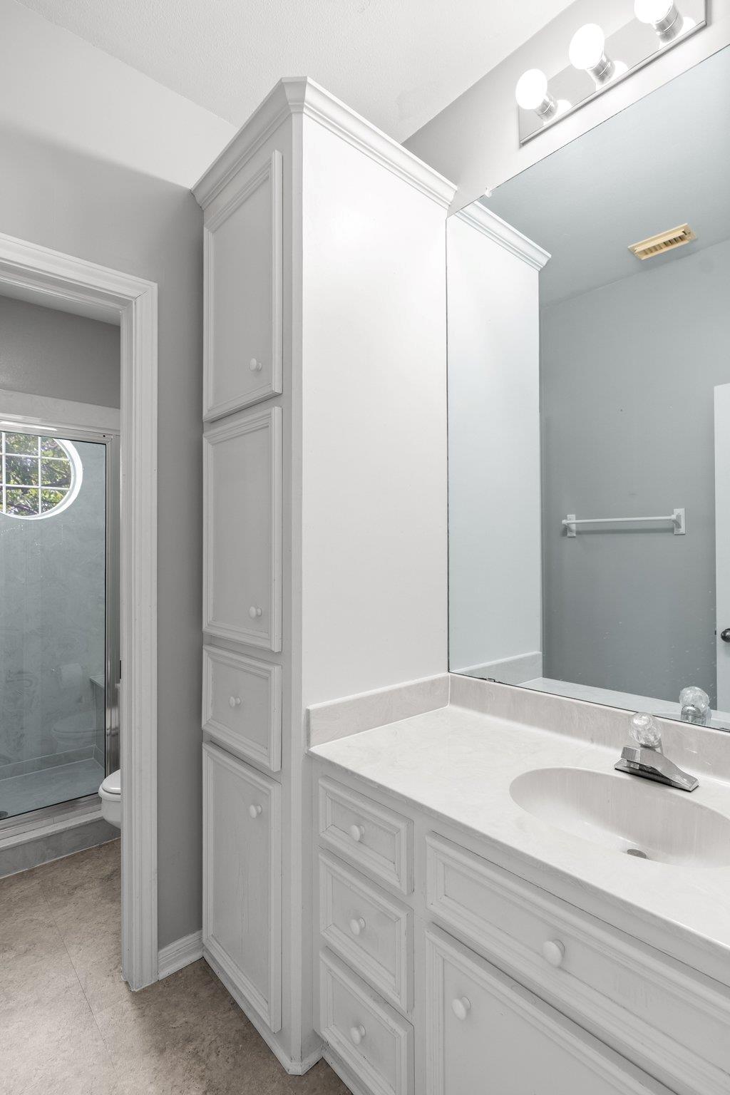 11115 Shady Hollow Drive Austin TX 78748