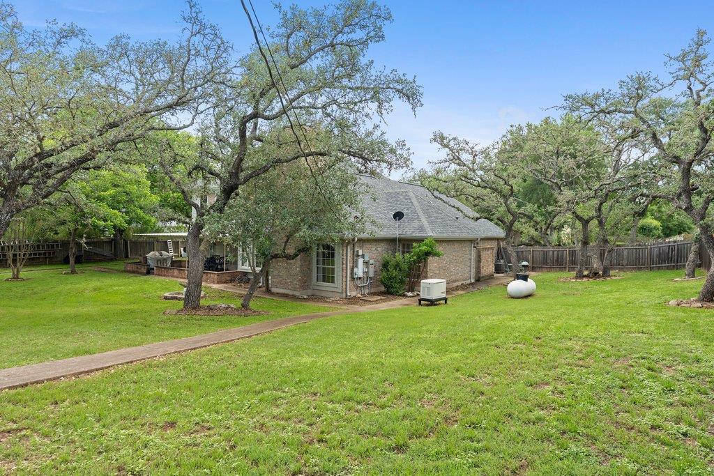 11115 Shady Hollow Drive Austin TX 78748