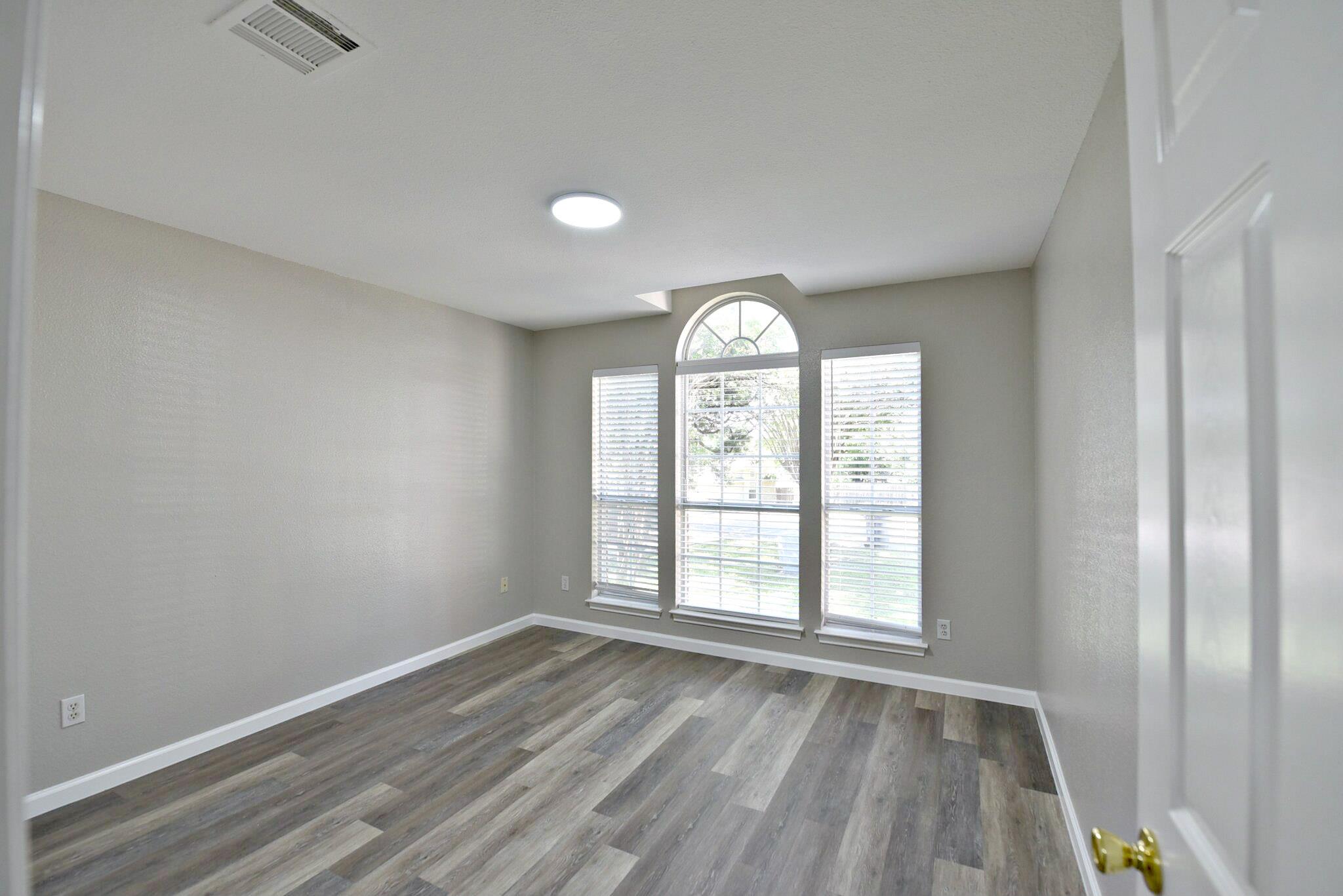 1809 Bent Oak Cove Leander TX 78641