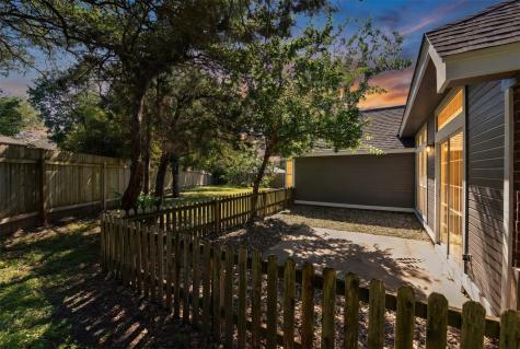 1809 Bent Oak Cove Leander TX 78641