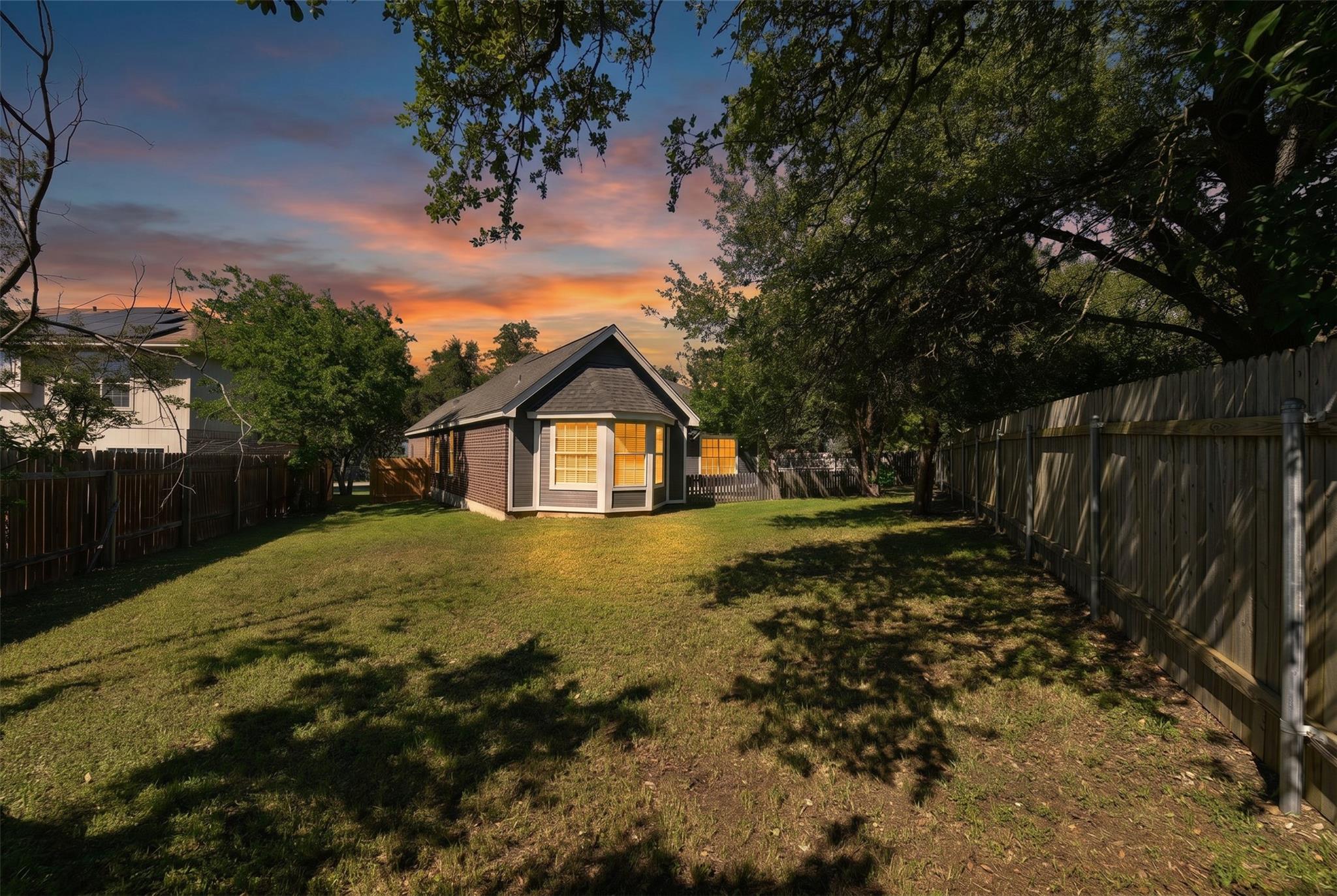 1809 Bent Oak Cove Leander TX 78641