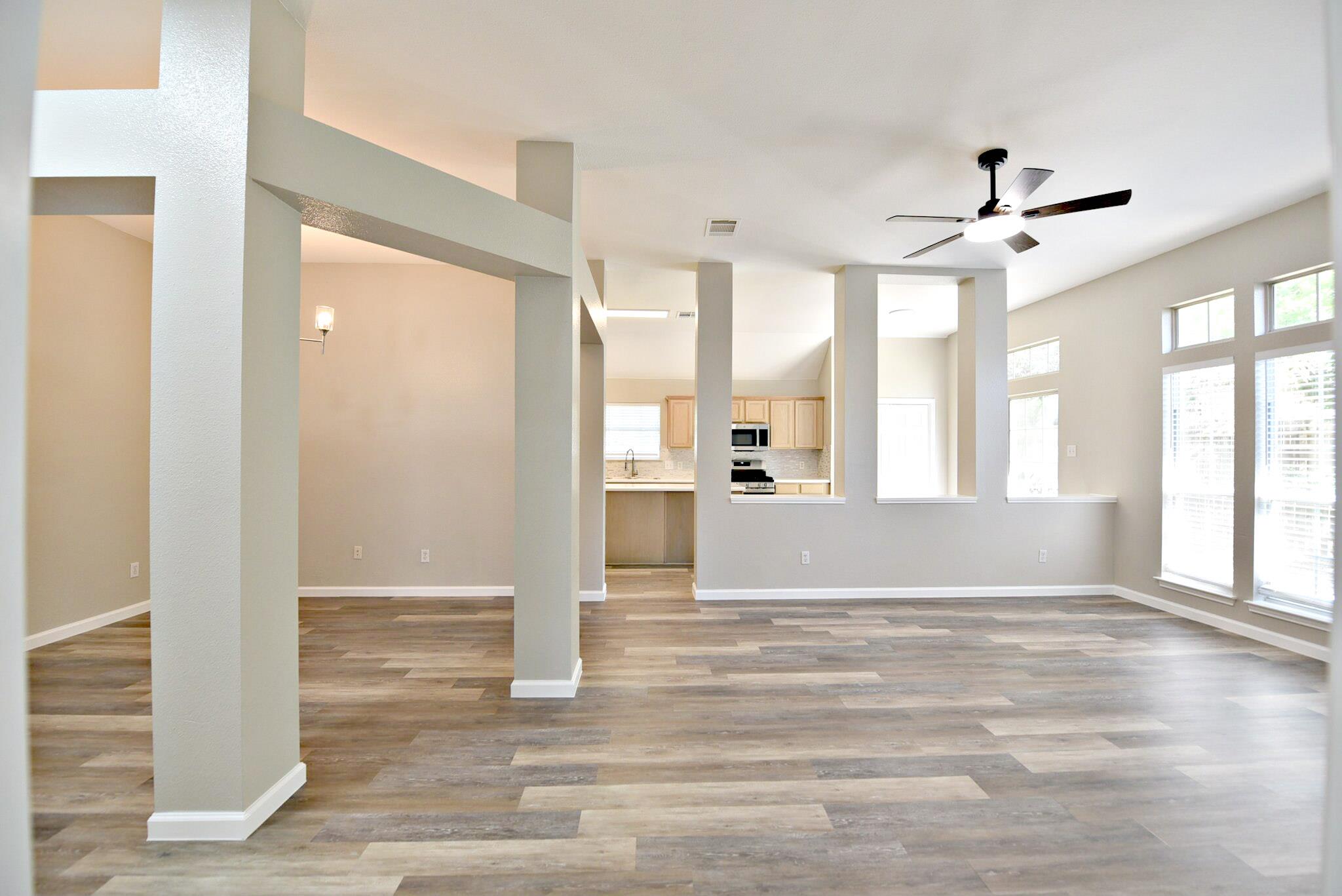 1809 Bent Oak Cove Leander TX 78641