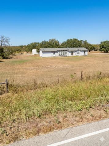 19925 Blake Manor Road Manor TX 78653