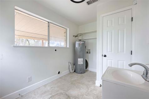 341 County Road 233 Road Hallettsville TX 77964
