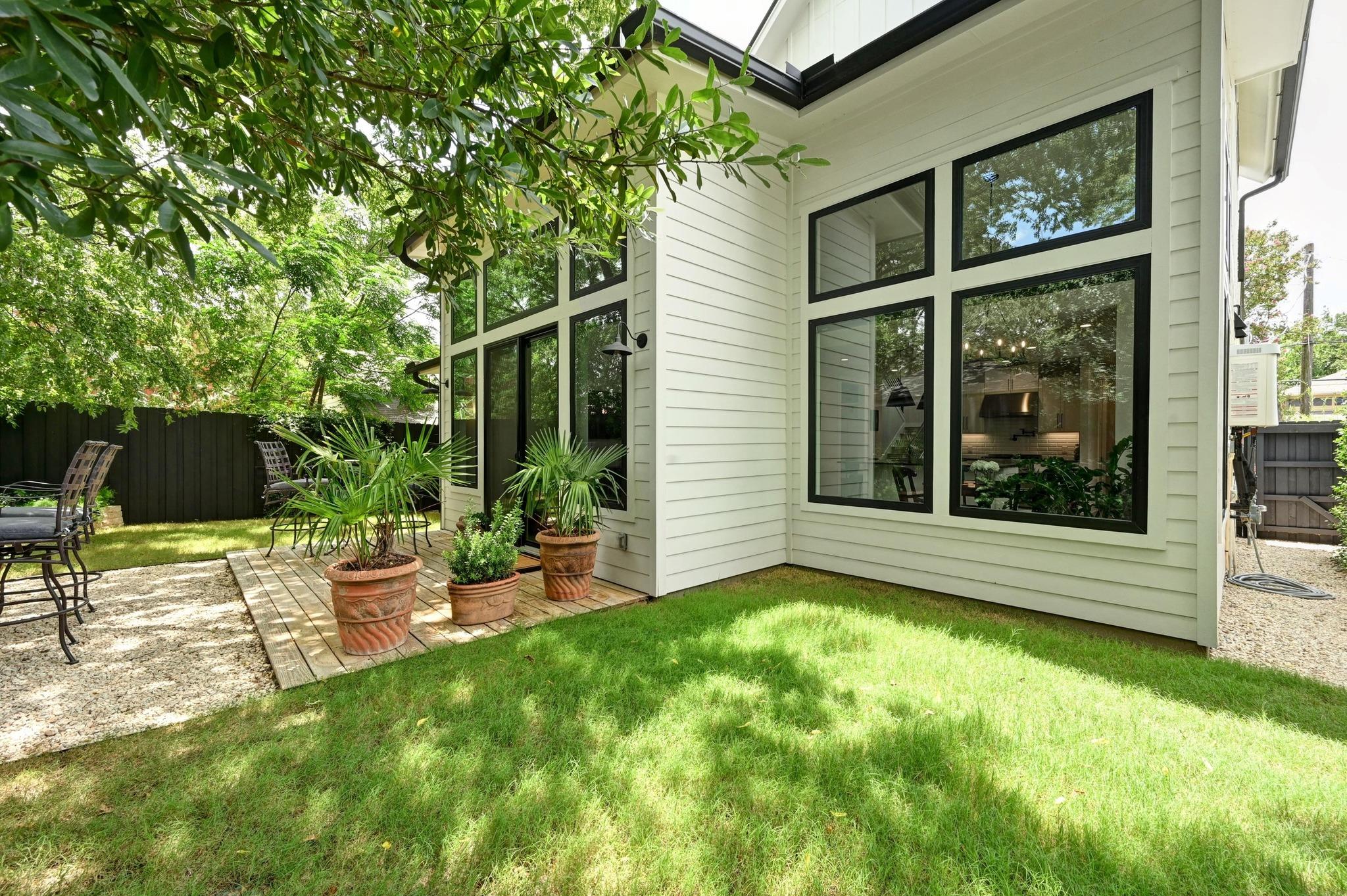 2326 Santa Rosa Street Austin TX 78702
