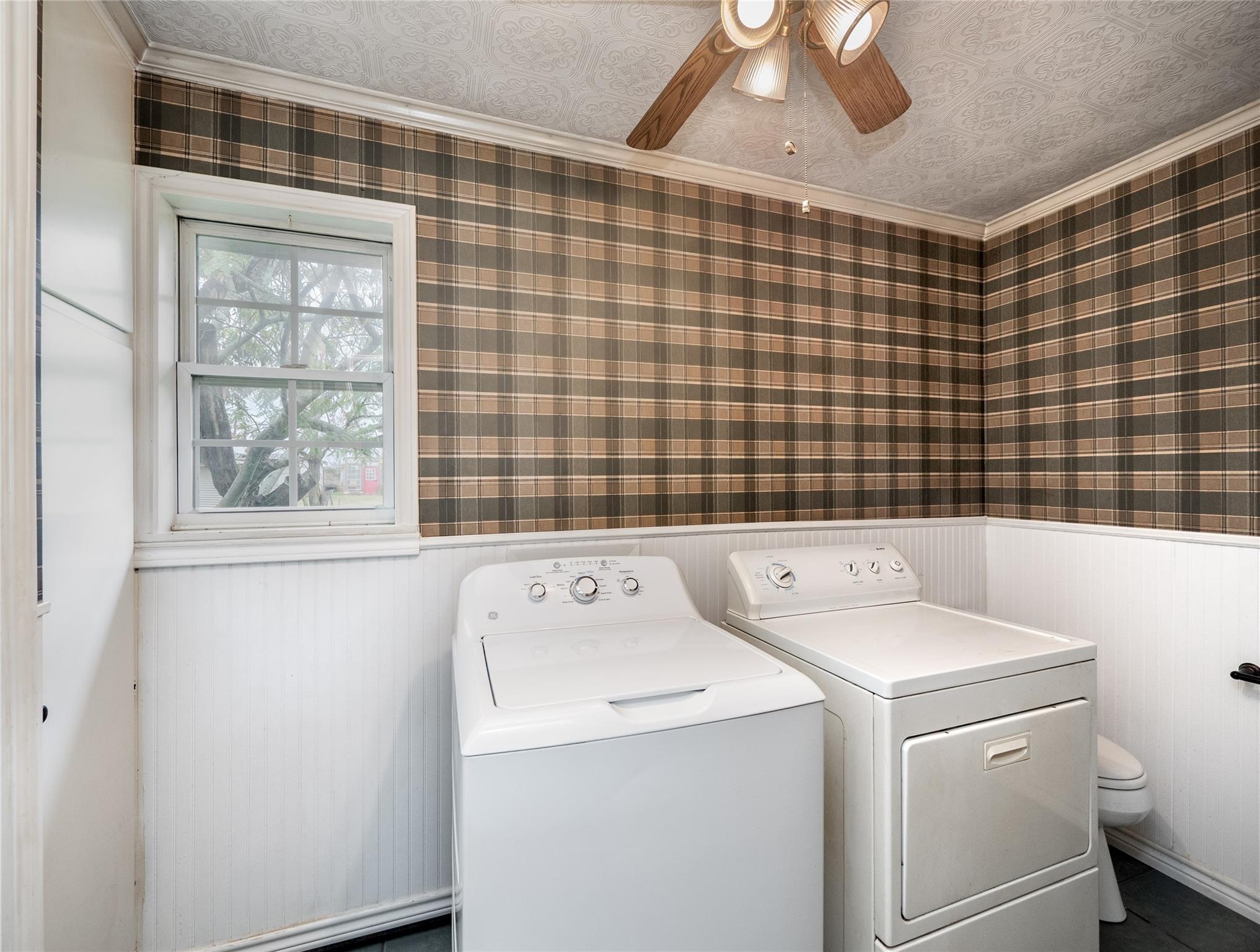 1350 County Road 414 Jonesboro TX 76538