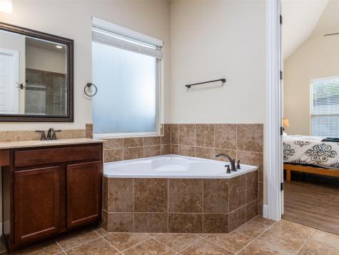 21301 Merveil Drive Pflugerville TX 78660