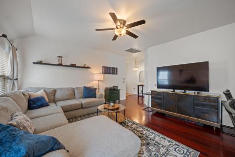 10304 Lone Pine Lane Austin TX 78747