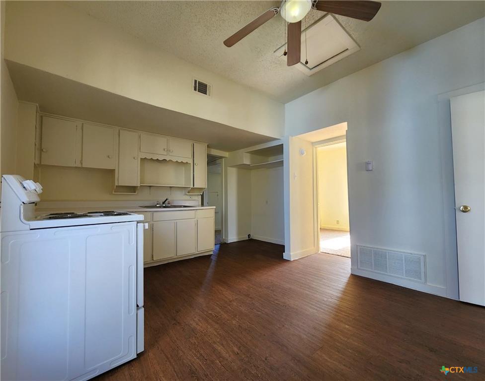 209 S 27th Street Temple TX 76504