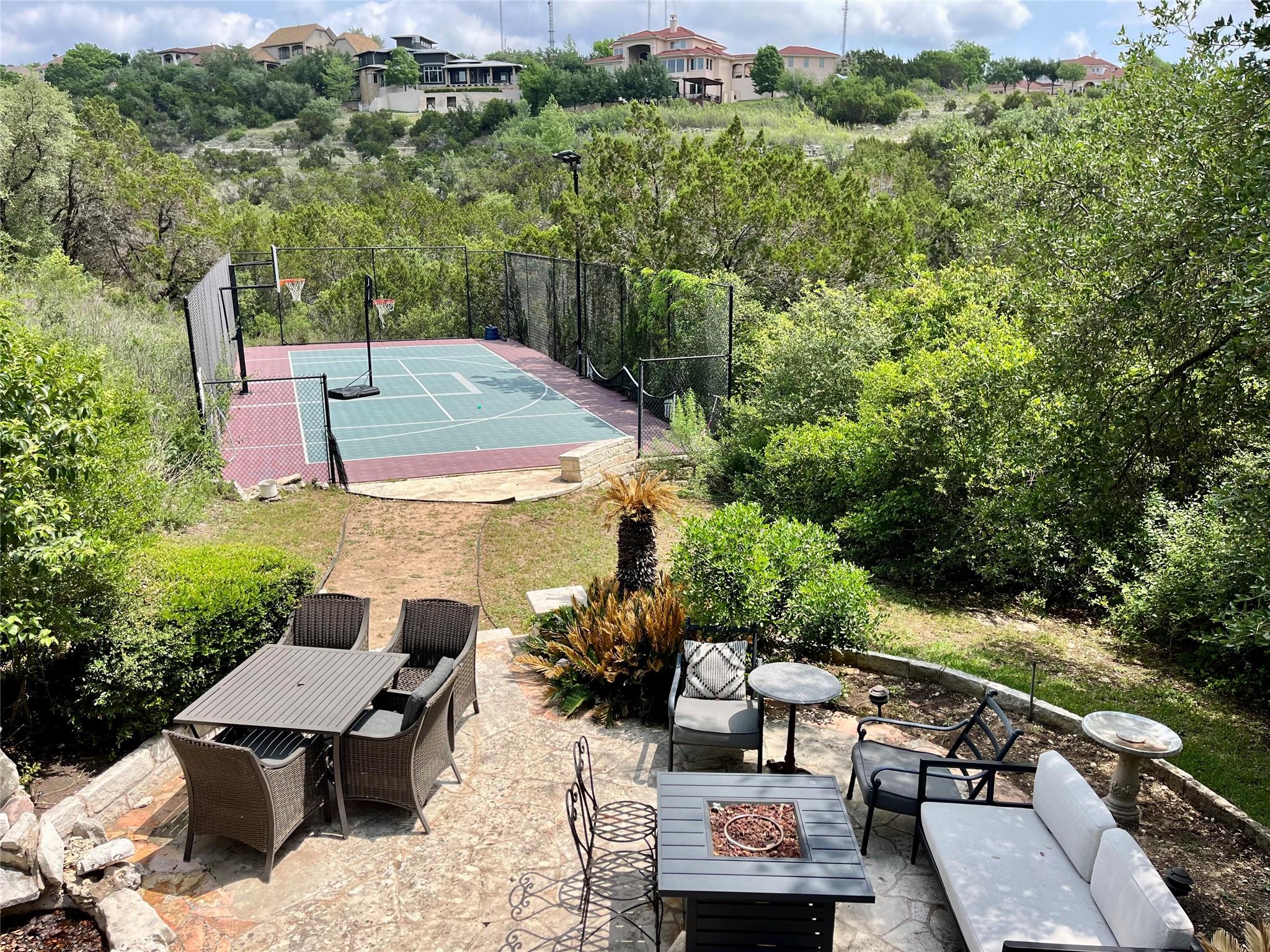 1733 Canonero Drive Austin TX 78746
