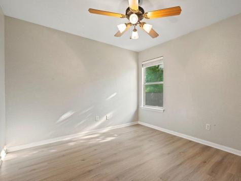 1201 Ridgewood Drive Leander TX 78641