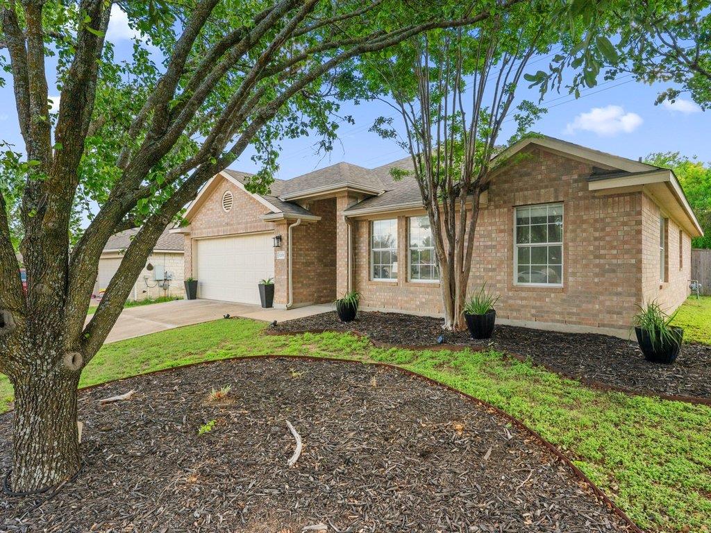 1201 Ridgewood Drive Leander TX 78641