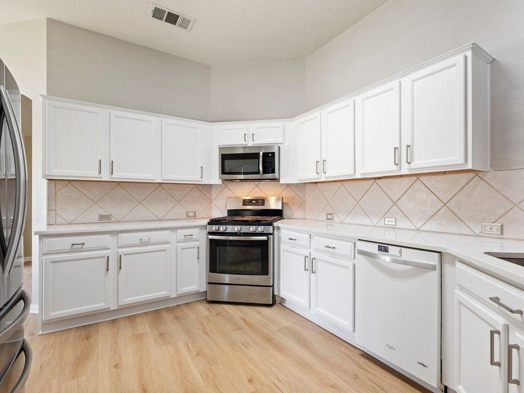 1201 Ridgewood Drive Leander TX 78641
