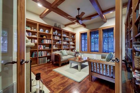19586 Sandcastle Drive Spicewood TX 78669