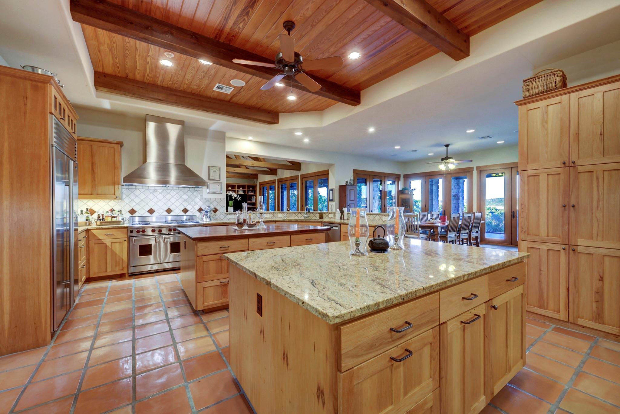 19586 Sandcastle Drive Spicewood TX 78669
