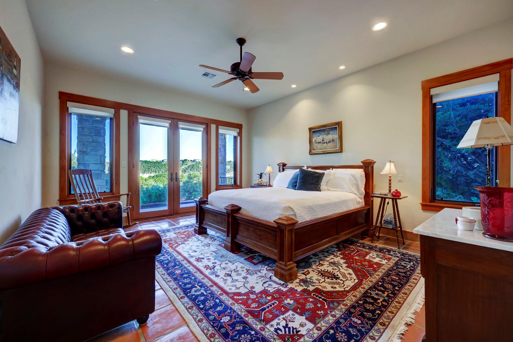 19586 Sandcastle Drive Spicewood TX 78669